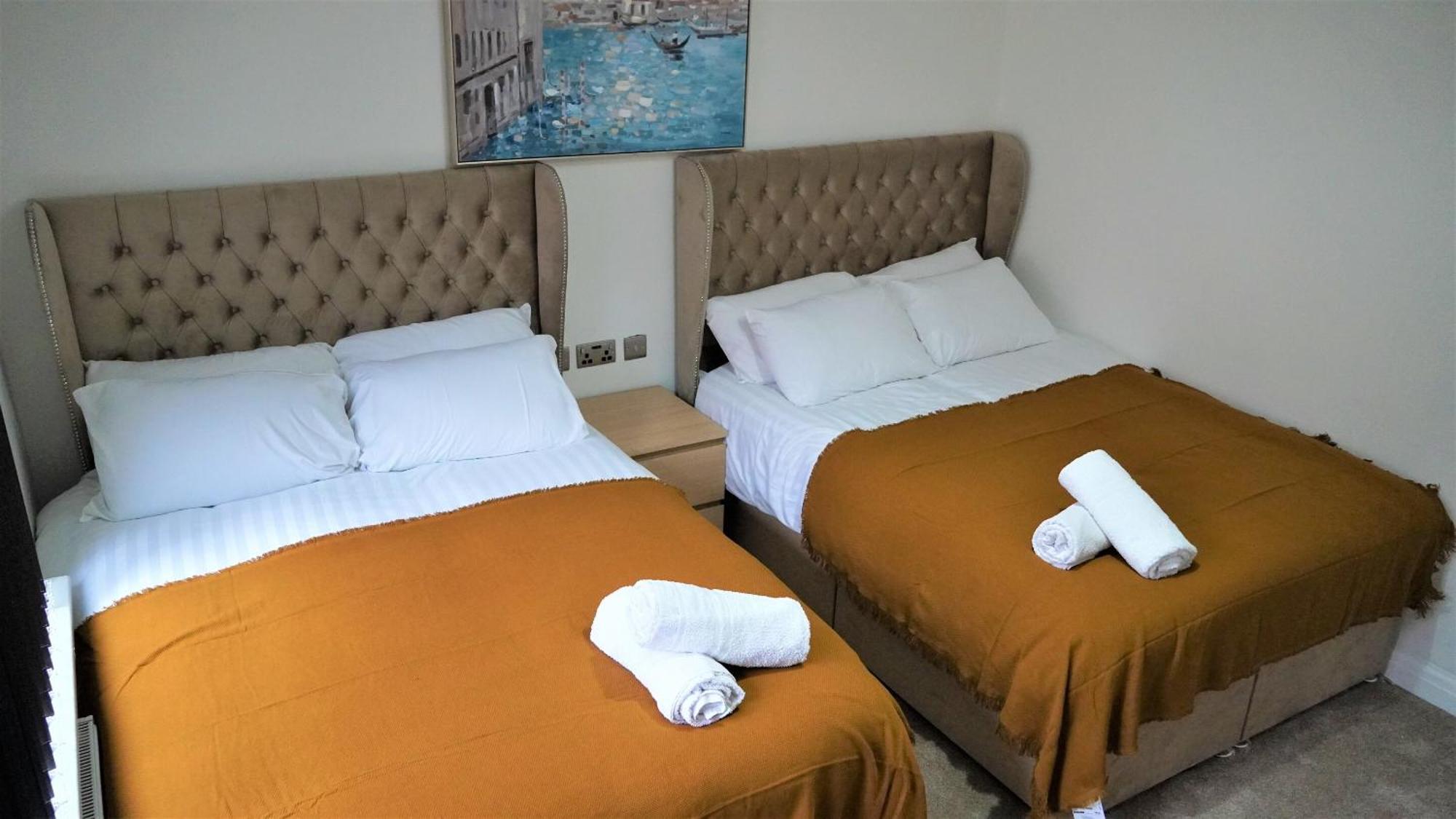 คาวเปอร์ ทาวน์เฮาส์ Apartment ลีดส์ ภายนอก รูปภาพ